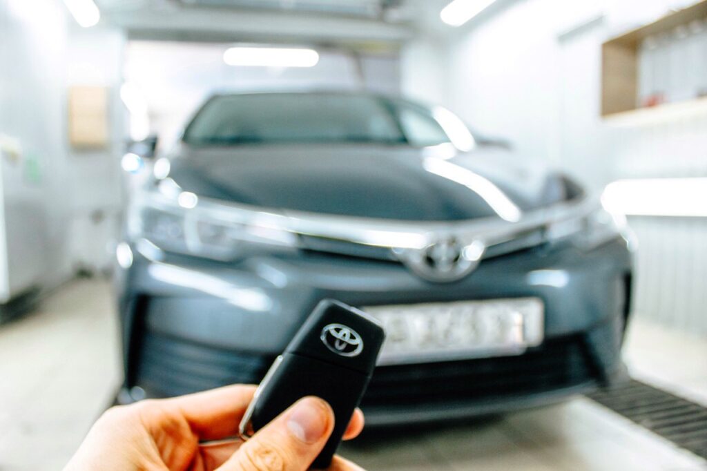 Защита от угона на Toyota Corolla | Призрак 840 BT на Toyota Corolla