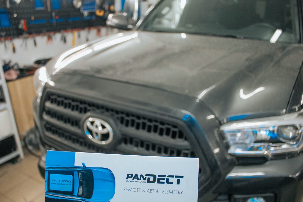Комплекс защиты от угона на автомобиль Toyota Tacoma привезенный из США | Установка Pandora X1800 BT на автомобиль из США