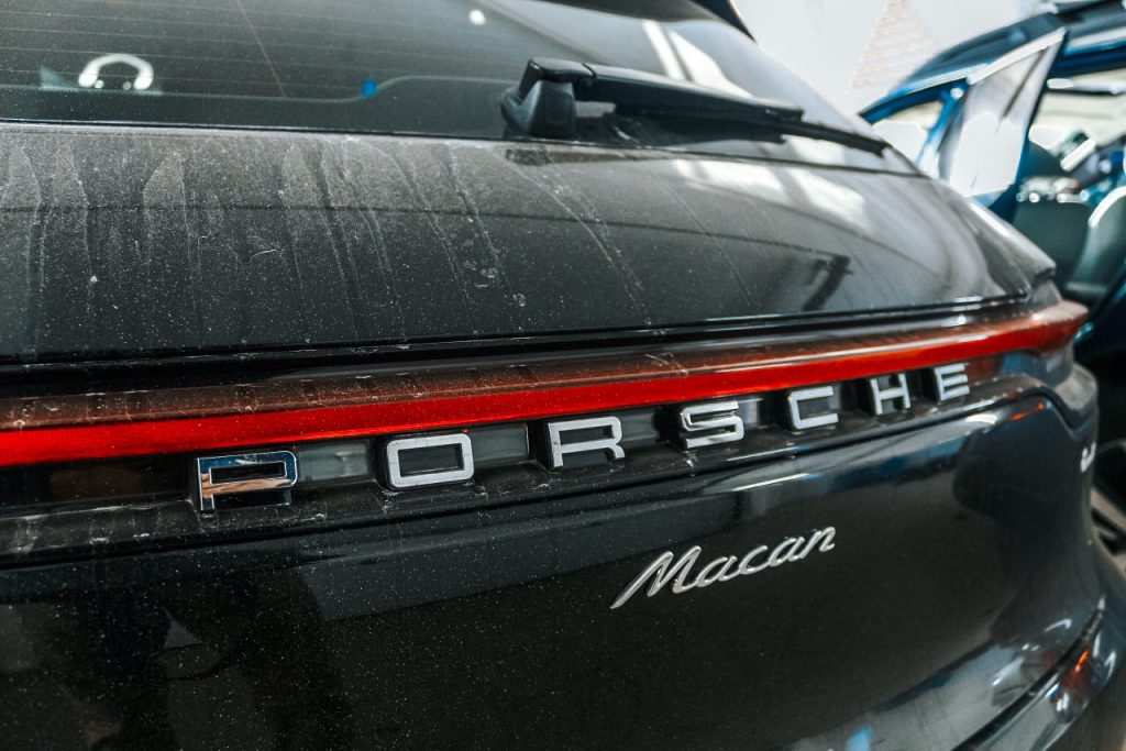 Комплексная защита от угона на Porshe Macan | Установка Призрак 830 БТ на Porshe Macan