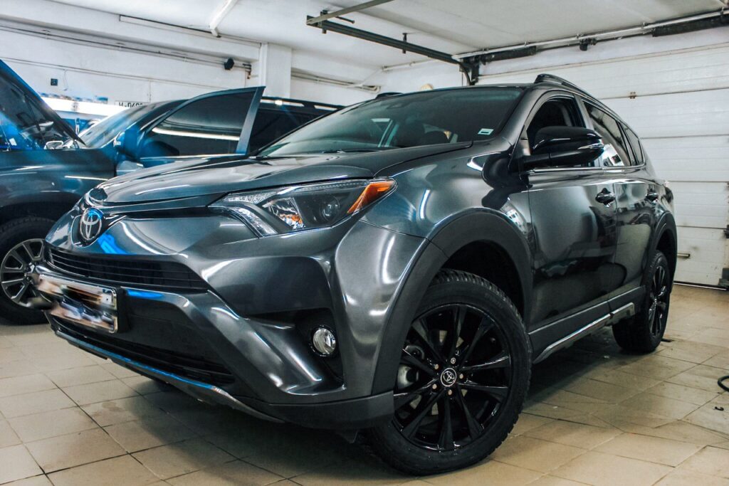 Максимальная защита от угона Toyota RAV4 | Установка Призрак 830 BT на Toyota RAV4 2019