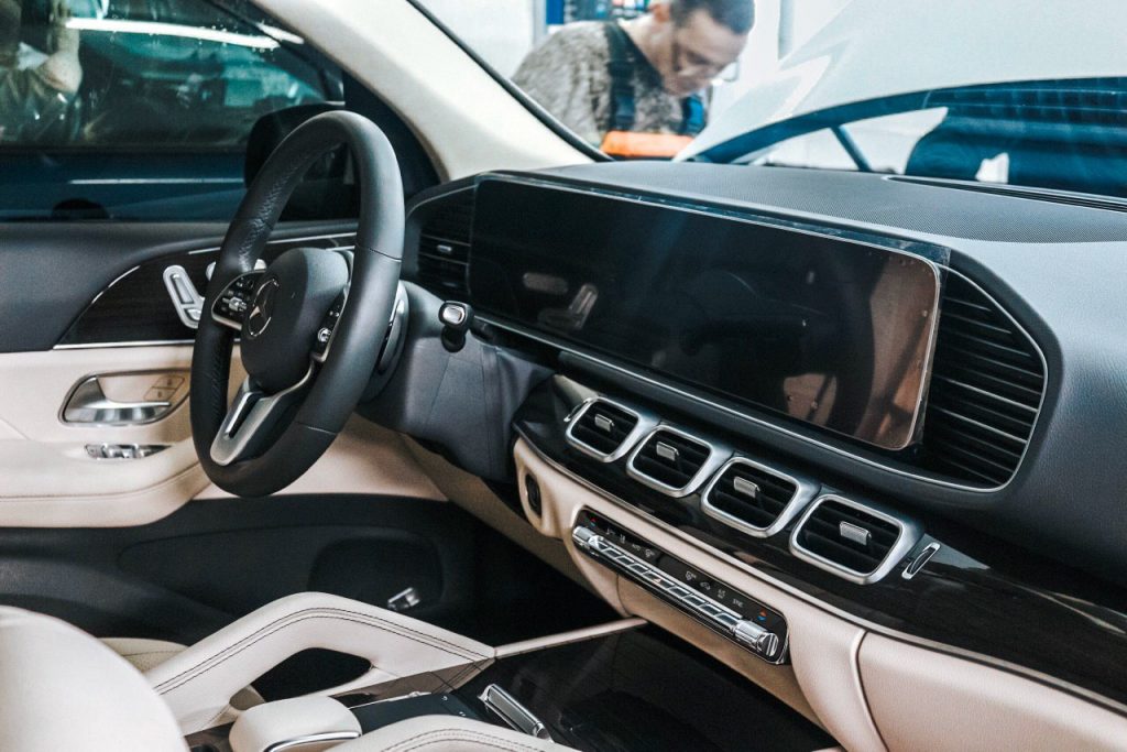 Максимальный комплекс защиты на Mercedes 400GLE 2019 | Установка Призрак 830 БТ на Mercedes 400GLE 2019