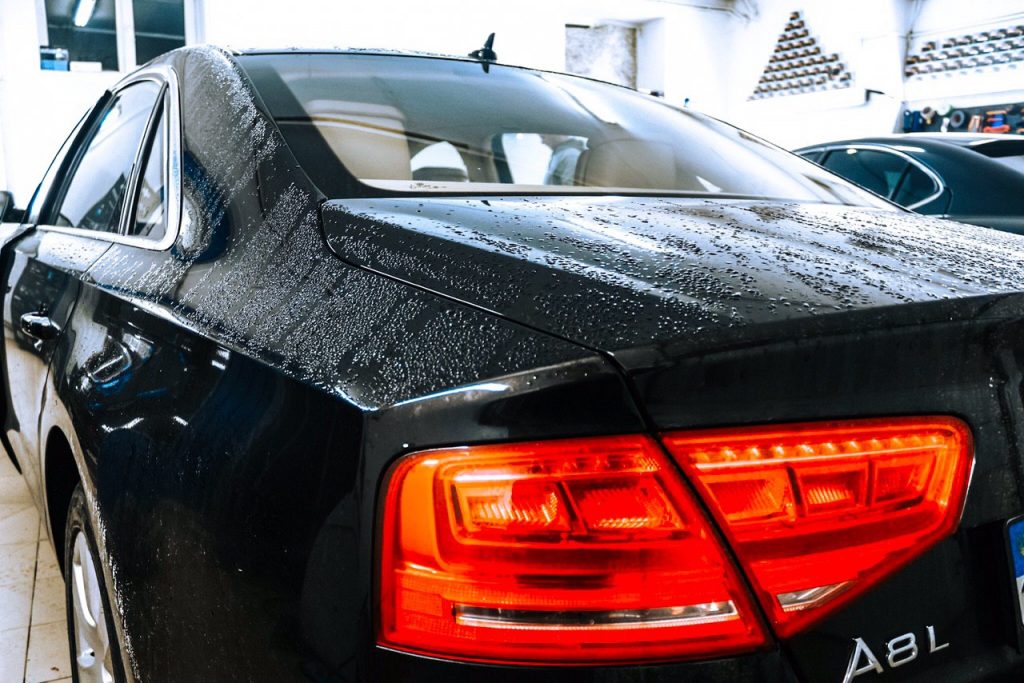 Авторская защита от угона Audi A8L | Установка Призрак 830 BT на Audi A8L