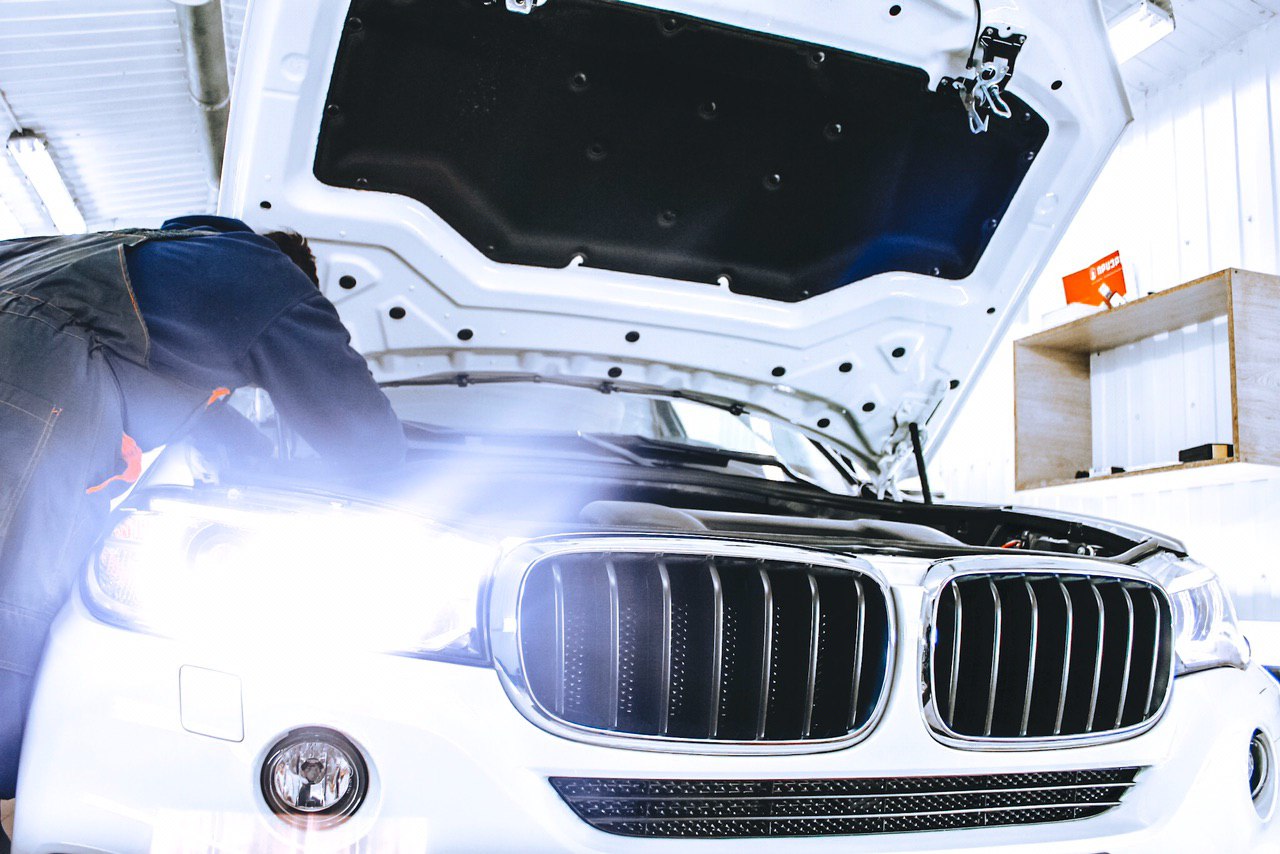 Профессиональная защита от угона BMW X5 | Установка Призрак 830 BT на BMW X5