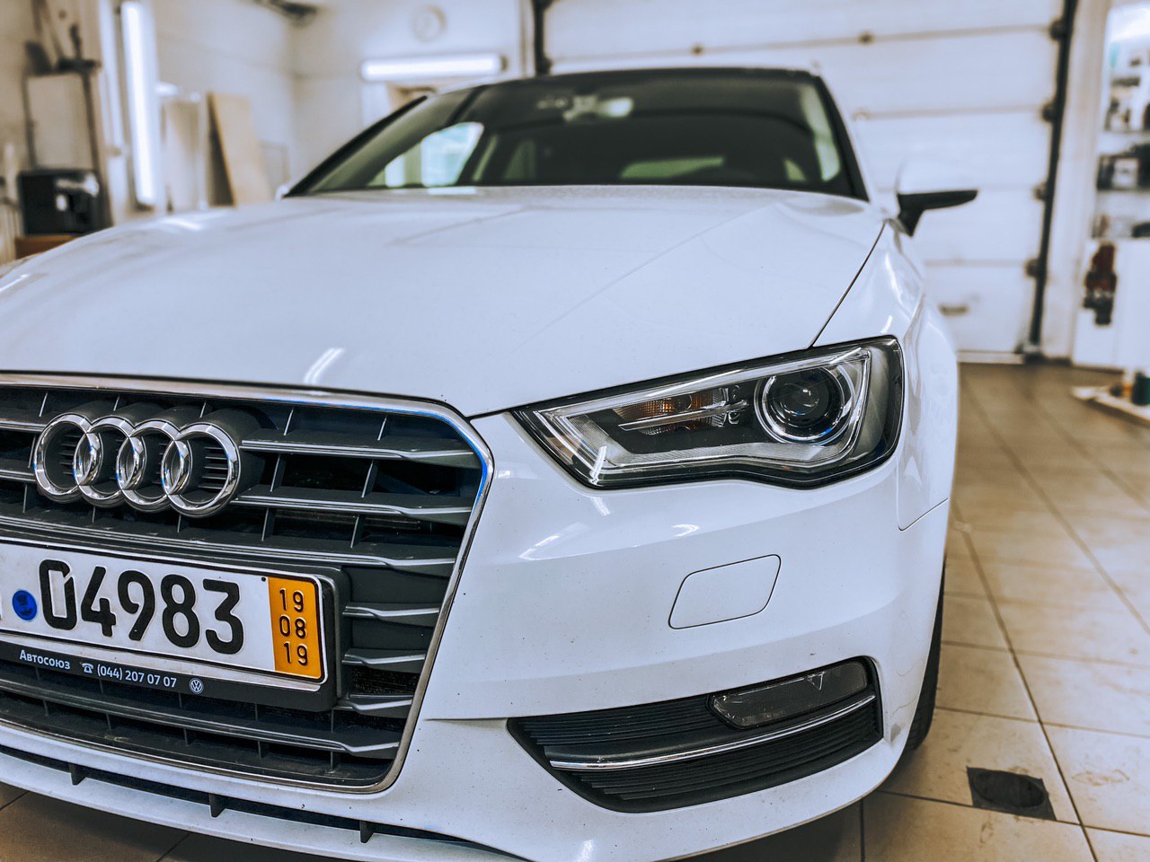 Защита от угона Audi A3 | Установка автосигнализации Призрак 830 BT на Audi A3