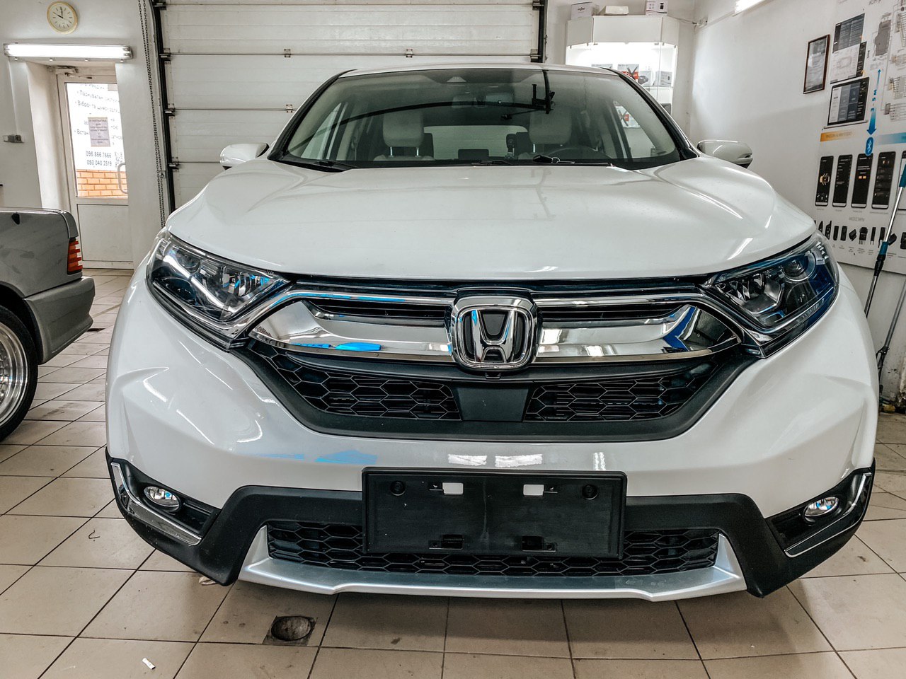 Защита от угона Honda CR-V | Установка автосигнализации Призрак 830 BT на Honda CR-V