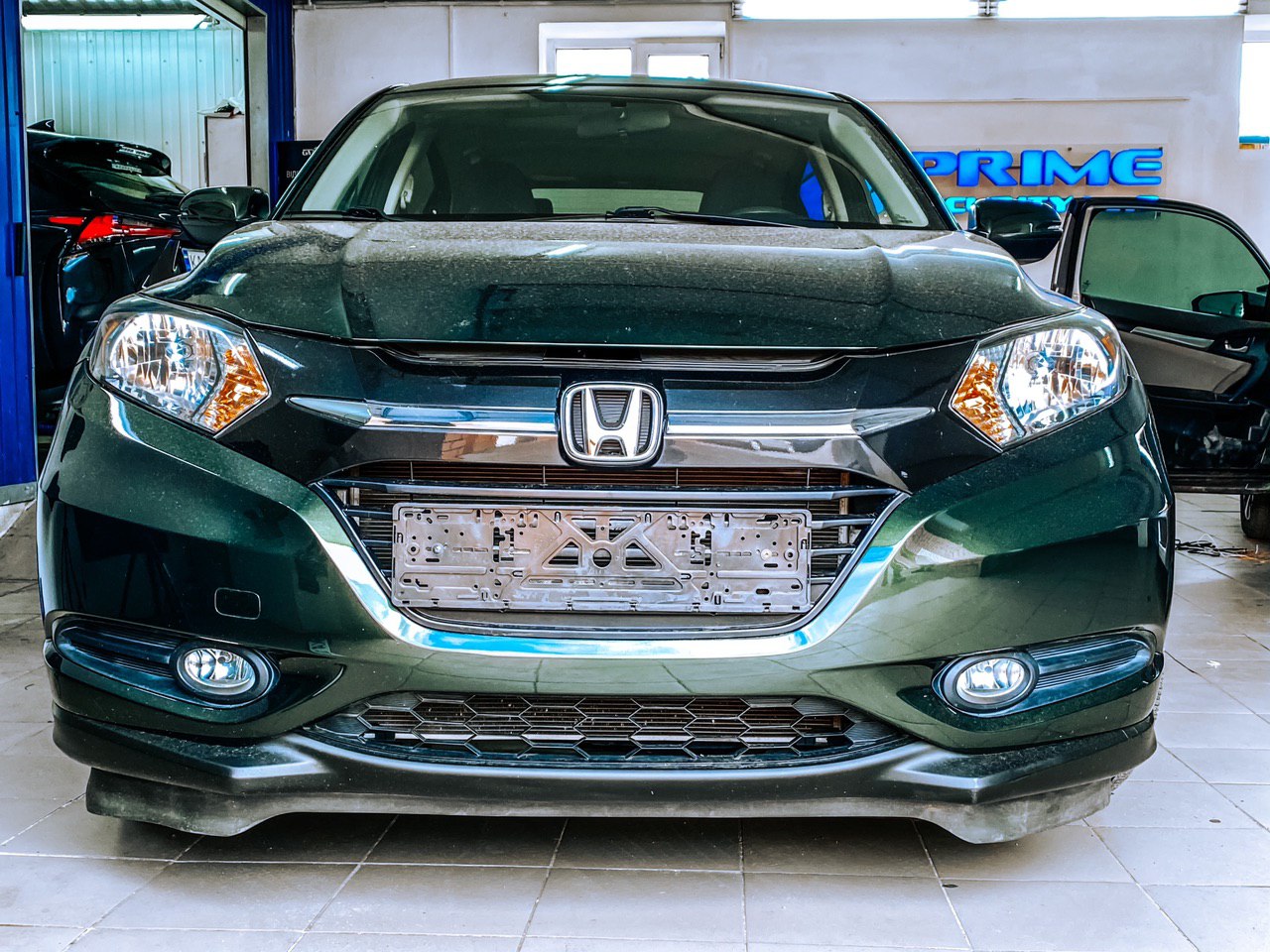 Особенности защиты от угона Honda H-RV | Установка сигнализации Призрак 840 BT на Honda H-RV