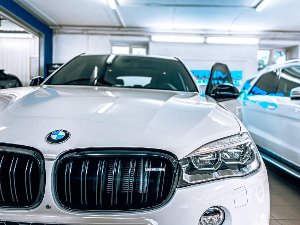 Защита от Угона BMW X5 | Установка cигнализации Призрак 830 BT На BMW X5
