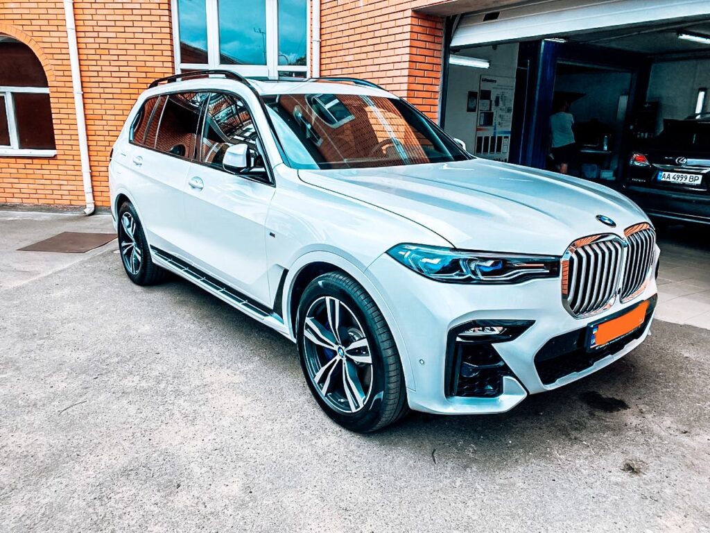 Защита От Угона BMW X7 | Установка автосигнализации Призрак 830 BT На BMW X7