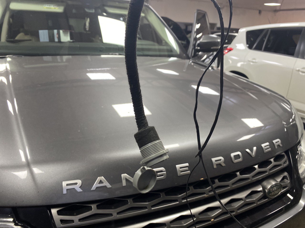 Защита От Угона Range Rover | Установка Cигнализации Призрак 830 BT На Range Rover