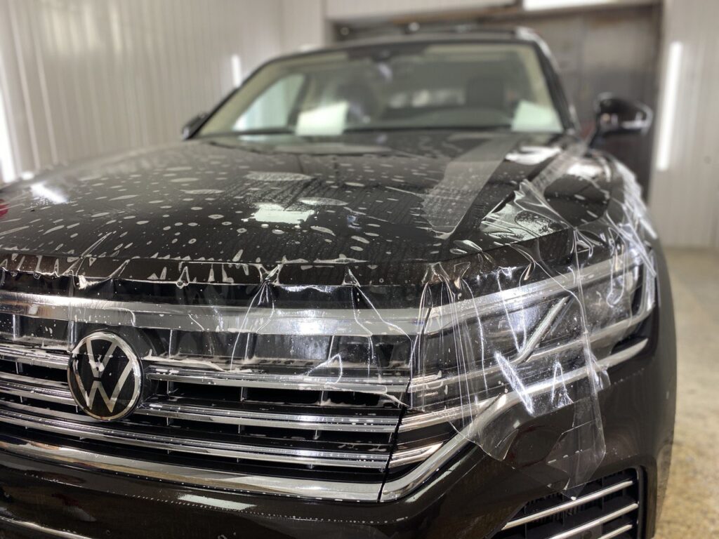Оклейка Антигравийной Пленкой Volkswagen Touareg 2020 | Антигравийная Пленка На Переднюю Часть Кузова На Volkswagen Touareg 2020