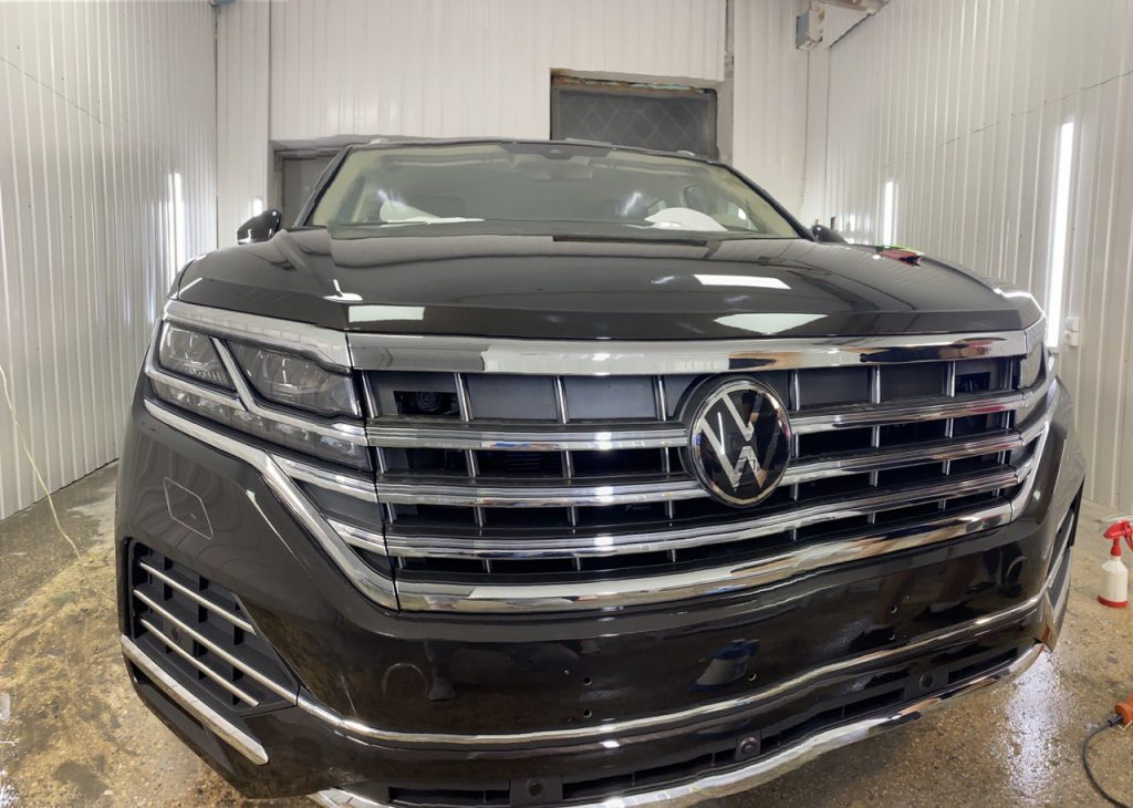 Оклейка Антигравийной Пленкой Volkswagen Touareg 2020 | Антигравийная Пленка На Переднюю Часть Кузова На Volkswagen Touareg 2020