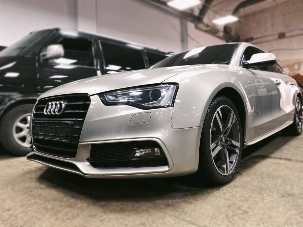 Защита от угона Audi А5| Установка сигнализации Призрак 830 ВТ на Audi А5