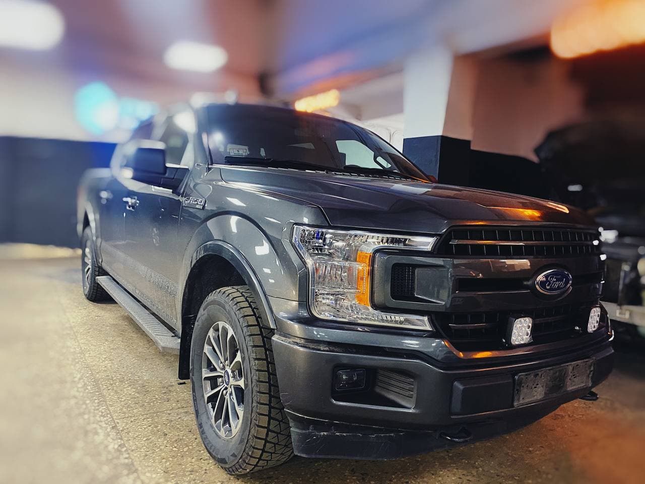 Установка дневных ходовых огней на Ford Raptor | LED лампы на Ford Raptor