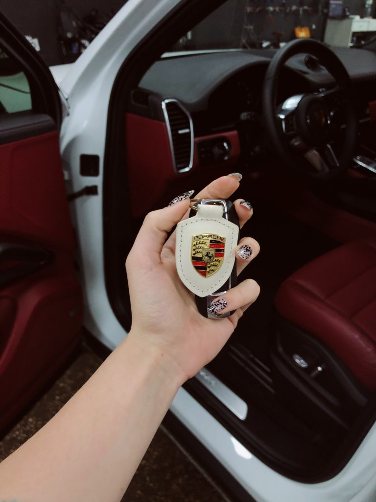 Защита от угона Porsche Cayenne | Автосигнализация Призрак на автомобиль Порш Кайен