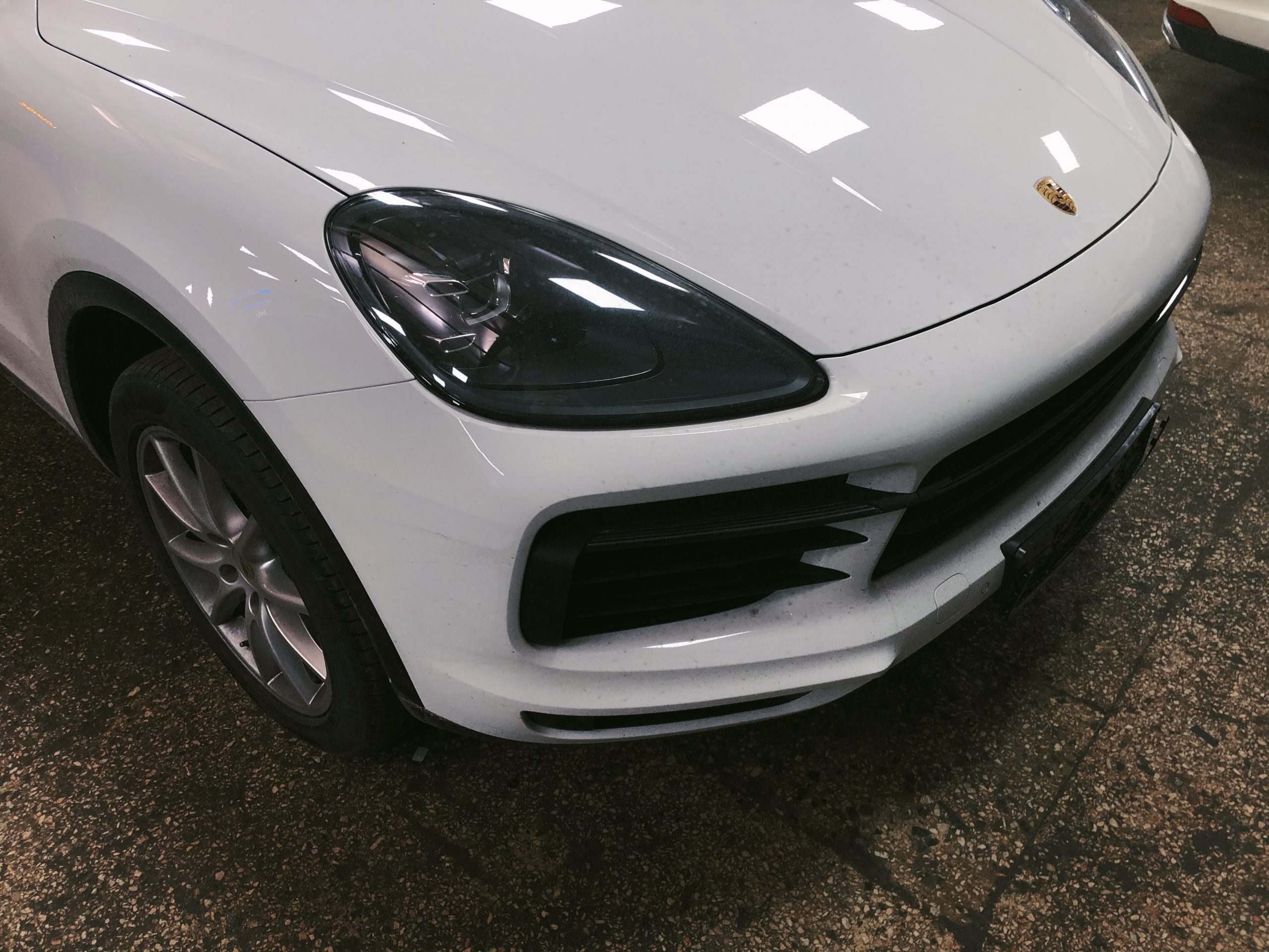 Защита от угона Porsche Cayenne | Автосигнализация Призрак на автомобиль Порш Кайен