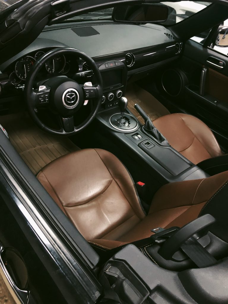 Защита от угона Мазда MX-5 | Установка автосигнализации Призрак на Mazda MX-5
