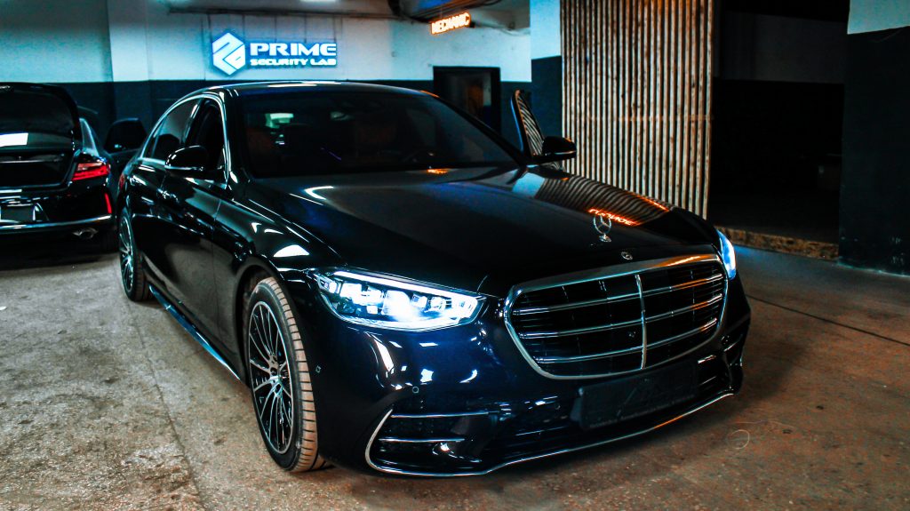 Защита от угона Mercedes — Benz S400d 2021 года выпуска | Установка сигнализации Призрак 830 ВТ на Mercedes — Benz S400 D