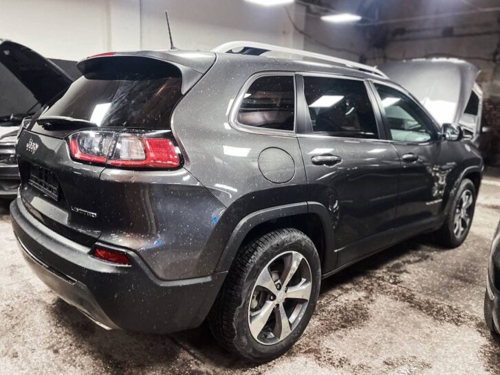 Захист від угону | Jeep Cherokee Авторська установка автосигналізації Привид на Джип Чероки