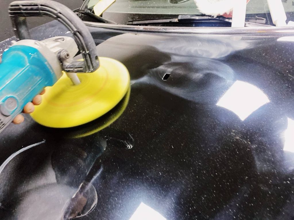 Полировка капота Mini Cooper