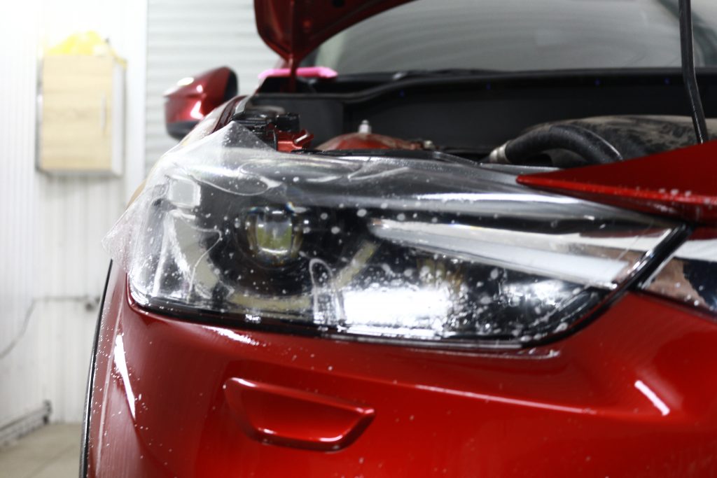 Антигравийная защитная плёнка на Mazda CX-5