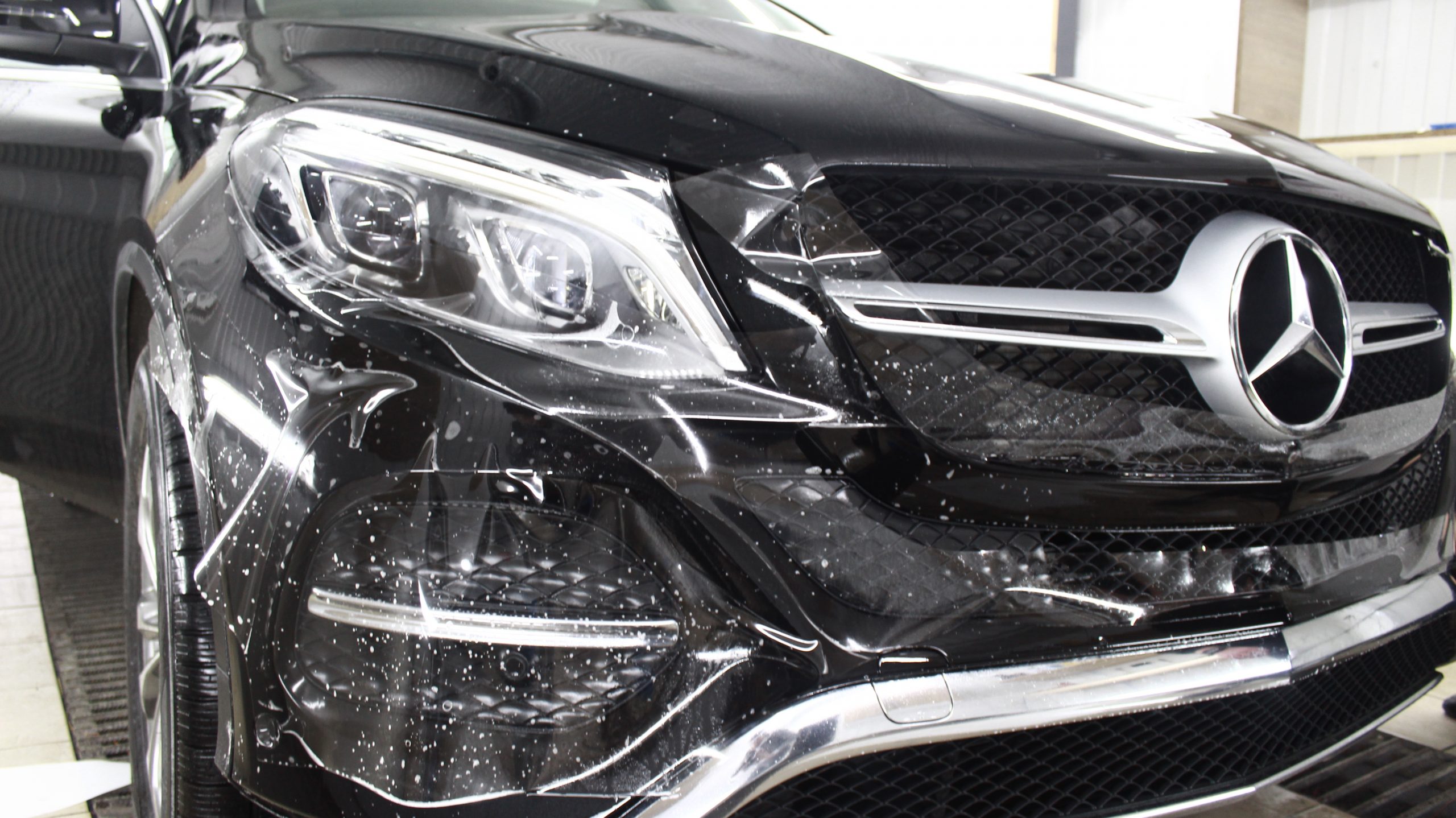 Антигравийная пленка на автомобиль Mercedes GLE 350d