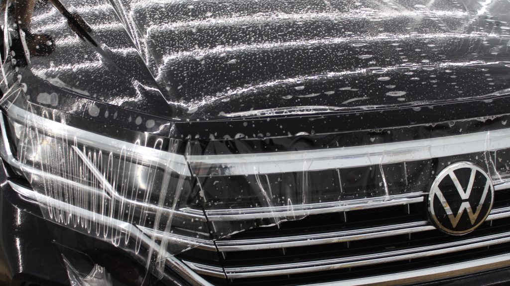 Оклеивание защитной пленкой Volkswagen Touareg
