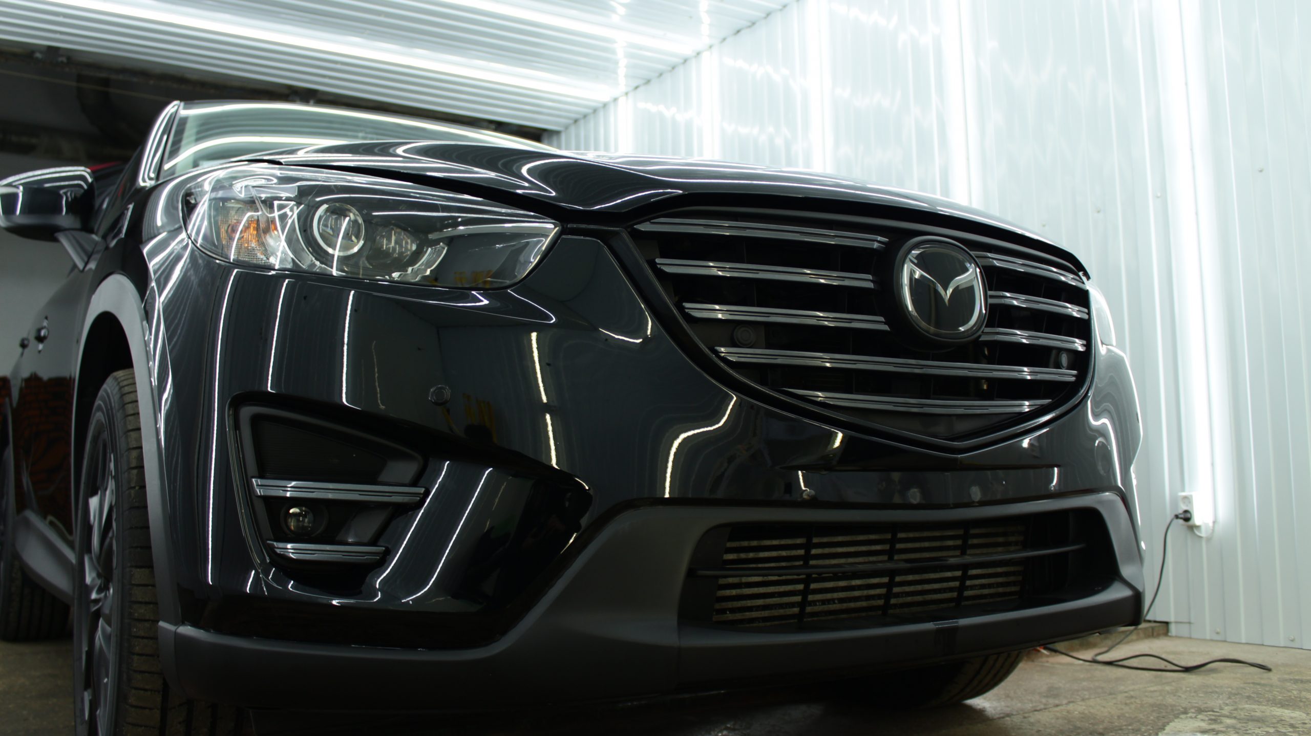 Бронеплёнка на автомобиль Mazda CX5 |