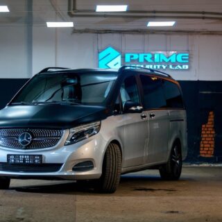Комплексные работы с Mercedes-Benz Viano: защита от угона, шумоизоляция, покрытие бронеплёнкой.