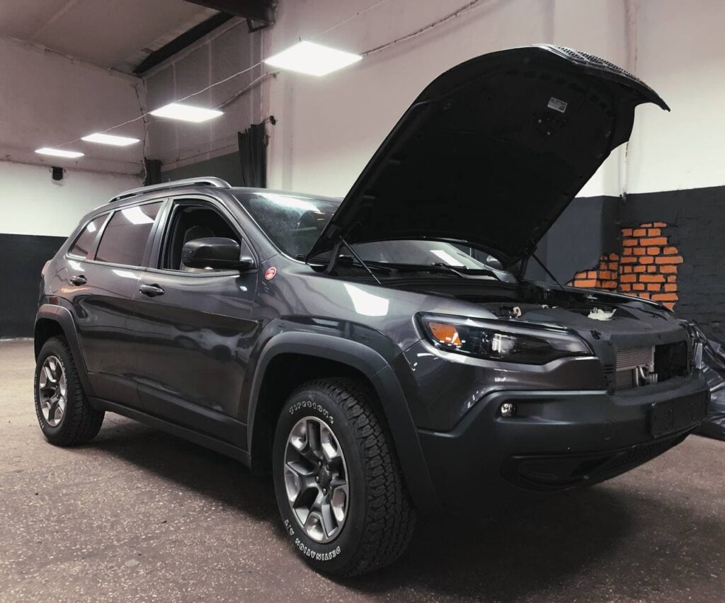 Комплексная защита от угона на Jeep Cherokee из США