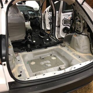 Защита от угона и шумоизоляции на Honda CR-V