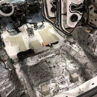 Защита от угона и шумоизоляции на Honda CR-V